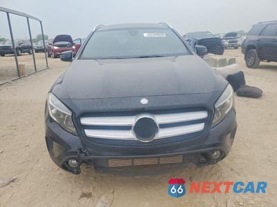 Piąte zdjęcie samochodu w środku: 2017 MERCEDES-BENZ GLA 250 4MATIC VIN:WDCTG4GB8HJ309304 - miniatura