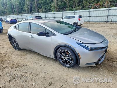 Czwarte zdjęcie samochodu z boku: 2026 TOYOTA PRIUS XLE VIN:JTDADABU7T3034616 - miniatura