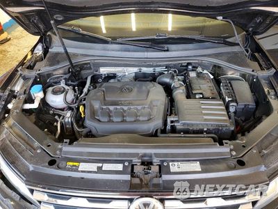 Zdjęcie 12 z 13 samochodu: 2018 VOLKSWAGEN TIGUAN SE VIN:3VV2B7AX5JM067992 - miniatura