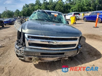 Piąte zdjęcie samochodu w środku: 2011 CHEVROLET SILVERADO K1500 LTZ VIN:3GCPKTE38BG302194 - miniatura