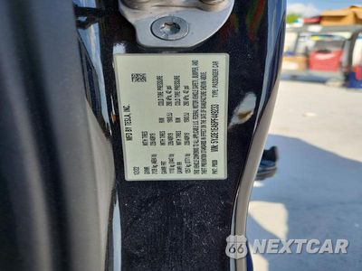 Zdjęcie 13 z 13 samochodu: 2023 TESLA MODEL 3 VIN:5YJ3E1EA6PF449233 - miniatura
