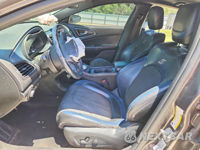 Zdjęcie 7 z 12 samochodu: 2016 CHRYSLER 200 S VIN:1C3CCCBB5GN161868 - miniatura