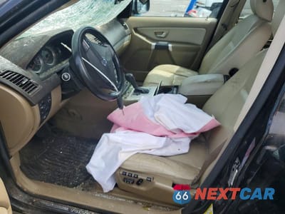 Zdjęcie 7 z 13 samochodu: 2013 VOLVO XC90 3.2 VIN:YV4952CZ2D1630971 - miniatura