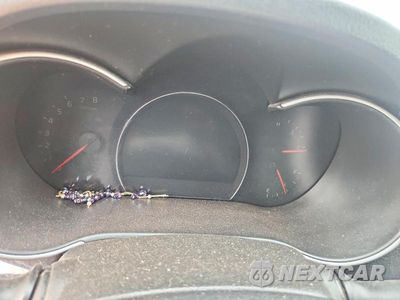 Zdjęcie 9 z 13 samochodu: 2015 KIA SORENTO EX VIN:5XYKU4A73FG628587 - miniatura