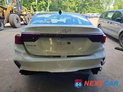 Zdjęcie 6 z 12 samochodu: 2024 KIA FORTE LXS VIN:3KPF24AD0RE756462 - miniatura