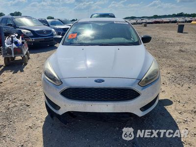 Piąte zdjęcie samochodu w środku: 2017 FORD FOCUS S VIN:1FADP3E21HL342422 - miniatura