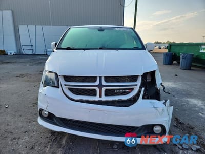 Piąte zdjęcie samochodu w środku: 2019 DODGE GRAND CARAVAN GT VIN:2C4RDGEG2KR658244 - miniatura