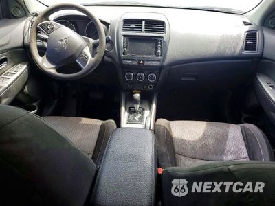Zdjęcie 8 z 13 samochodu: 2018 MITSUBISHI OUTLANDER SPORT ES VIN:JA4AR3AU5JZ035685 - miniatura