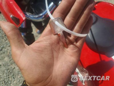 Zdjęcie 8 z 9 samochodu: 1991 HONDA CB750 VIN:JH2RC3805MM000313 - miniatura