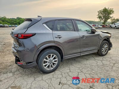 Trzecie zdjęcie samochodu z tyłu: 2025 MAZDA CX-5 PREFERRED VIN:JM3KFBCL8S0644784 - miniatura