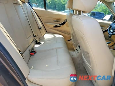 Zdjęcie 10 z 12 samochodu: 2015 BMW 328 XI SULEV VIN:WBA3B5G57FNS13753 - miniatura