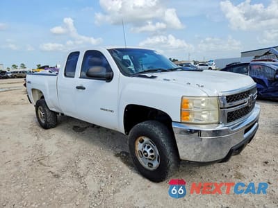 Czwarte zdjęcie samochodu z boku: 2011 CHEVROLET SILVERADO K2500 HEAVY DUTY VIN:1GC2KVCG5BZ144814 - miniatura