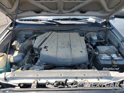 Zdjęcie 11 z 12 samochodu: 2005 TOYOTA TACOMA DOUBLE CAB VIN:5TELU42N95Z049822 - miniatura