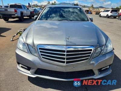Piąte zdjęcie samochodu w środku: 2011 MERCEDES-BENZ E 350 VIN:WDDHF5GB2BA263972 - miniatura