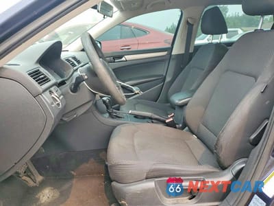 Zdjęcie 7 z 12 samochodu: 2013 VOLKSWAGEN PASSAT S VIN:1VWAP7A35DC078213 - miniatura