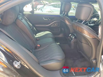 Zdjęcie 10 z 13 samochodu: 2025 MERCEDES-BENZ S 63 E PERFORMANCE VIN:W1K6G8CB4SA332110 - miniatura