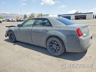 Drugie zdjęcie samochodu z przodu: 2019 CHRYSLER 300 TOURING VIN:2C3CCAAG3KH648389 - miniatura
