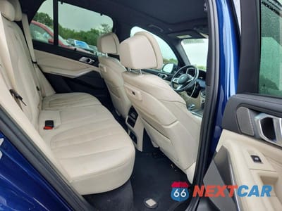 Zdjęcie 10 z 12 samochodu: 2022 BMW X5 XDRIVE45E VIN:5UXTA6C00N9N38160 - miniatura