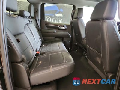 Zdjęcie 10 z 13 samochodu: 2025 GMC SIERRA K1500 SLT VIN:1GTUUDED9SZ233916 - miniatura
