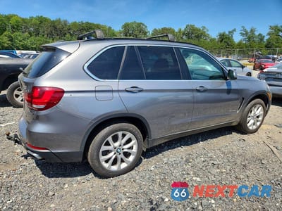 Trzecie zdjęcie samochodu z tyłu: 2016 BMW X5 XDR40E VIN:5UXKT0C54G0S76522 - miniatura