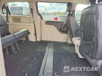 Zdjęcie 10 z 12 samochodu: 2012 CHRYSLER TOWN & COUNTRY TOURING L VIN:2C4RC1CG6CR162741 - miniatura