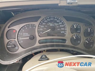 Zdjęcie 9 z 13 samochodu: 2004 GMC YUKON XL DENALI VIN:1GKFK66U94J215642 - miniatura