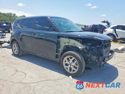 Czwarte zdjęcie samochodu z boku: 2024 KIA SOUL LX VIN:KNDJ23AU0R7238078 - miniatura