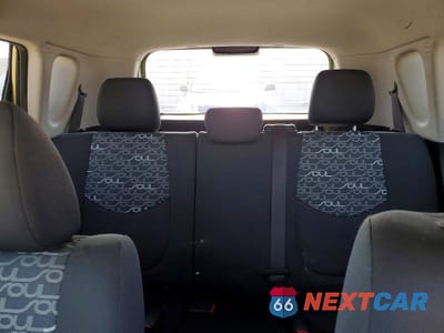 Zdjęcie 10 z 13 samochodu: 2011 KIA SOUL VIN:KNDJT2A21B7278522 - miniatura