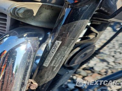 Zdjęcie 9 z 9 samochodu: 2002 HARLEY-DAVIDSON XL883 HUGGER VIN:1HD4CEM102K130763 - miniatura