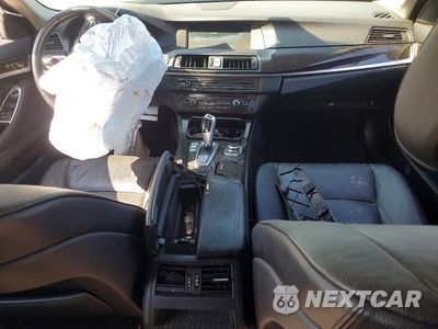 Zdjęcie 8 z 12 samochodu: 2013 BMW 528 I VIN:WBAXG5C52DDY33101 - miniatura