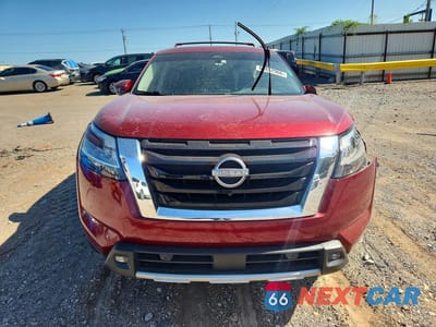Piąte zdjęcie samochodu w środku: 2022 NISSAN PATHFINDER SL VIN:5N1DR3CD3NC261907 - miniatura