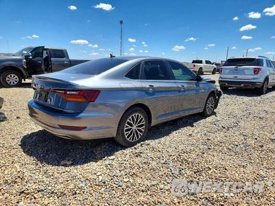 Piąte zdjęcie samochodu w środku: 2019 VOLKSWAGEN JETTA SEL VIN:3VWEB7BU1KM264916 - miniatura