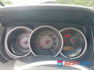 Zdjęcie 9 z 13 samochodu: 2009 NISSAN VERSA 1.8 S VIN:3N1BC11EX9L392178 - miniatura