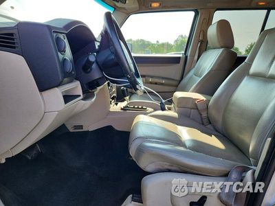Zdjęcie 7 z 14 samochodu: 2007 JEEP COMMANDER LIMITED VIN:1J8HG58P07C595866 - miniatura