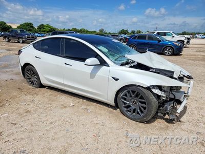 Czwarte zdjęcie samochodu z boku: 2025 TESLA MODEL 3 VIN:5YJ3E1EB8SF003697 - miniatura