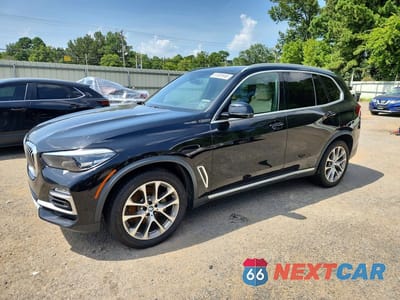 2021 BMW X5 SDRIVE 40I 5UXCR4C05M9F51145 - główne zdjęcie licytacji z USA - miniatura