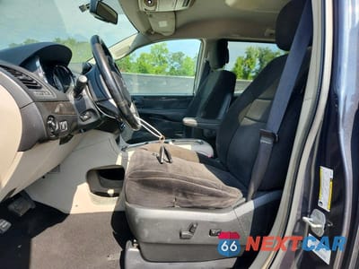 Zdjęcie 7 z 13 samochodu: 2013 DODGE GRAND CARAVAN CREW VIN:2C4RDGDG9DR682433 - miniatura