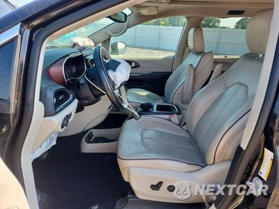 Zdjęcie 7 z 13 samochodu: 2019 CHRYSLER PACIFICA LIMITED VIN:2C4RC1GG2KR552079 - miniatura