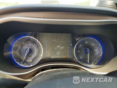 Zdjęcie 9 z 12 samochodu: 2017 CHRYSLER PACIFICA TOURING VIN:2C4RC1DG5HR721735 - miniatura