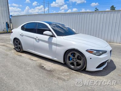 Czwarte zdjęcie samochodu z boku: 2017 ALFA ROMEO GIULIA Q4 VIN:ZARFAEDN0H7542587 - miniatura