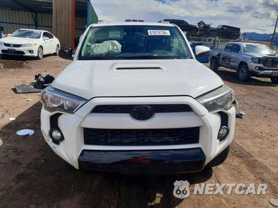 Piąte zdjęcie samochodu w środku: 2019 TOYOTA 4RUNNER TRD OFF-ROAD VIN:JTEBU5JR2K5623449 - miniatura