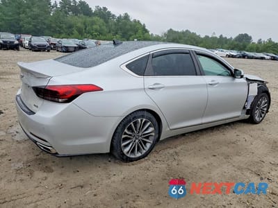 Trzecie zdjęcie samochodu z tyłu: 2015 HYUNDAI GENESIS 3.8L VIN:KMHGN4JE5FU071306 - miniatura