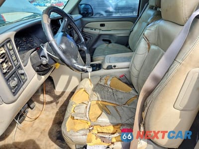 Zdjęcie 7 z 13 samochodu: 2002 CHEVROLET TAHOE K1500 VIN:1GNEK13T12J106313 - miniatura