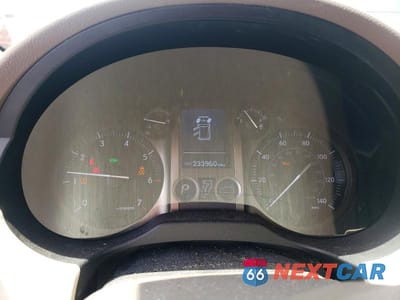 Zdjęcie 9 z 13 samochodu: 2015 LEXUS GX 460 VIN:JTJBM7FX8F5105999 - miniatura