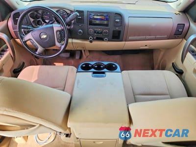 Zdjęcie 8 z 12 samochodu: 2012 CHEVROLET SILVERADO K1500 LT VIN:3GCPKSE7XCG263901 - miniatura