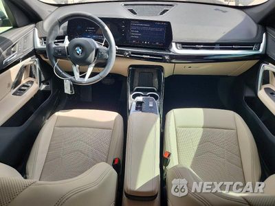 Zdjęcie 8 z 13 samochodu: 2024 BMW X1 XDRIVE28I VIN:WBX73EF06R5Z40932 - miniatura