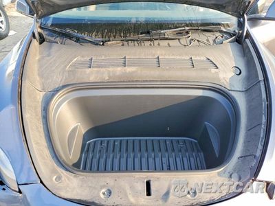 Zdjęcie 12 z 14 samochodu: 2022 TESLA MODEL Y VIN:7SAYGDEF6NF468801 - miniatura