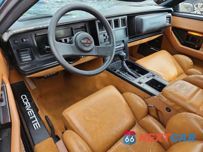 Zdjęcie 8 z 13 samochodu: 1989 CHEVROLET CORVETTE VIN:1G1YY3187K5112956 - miniatura