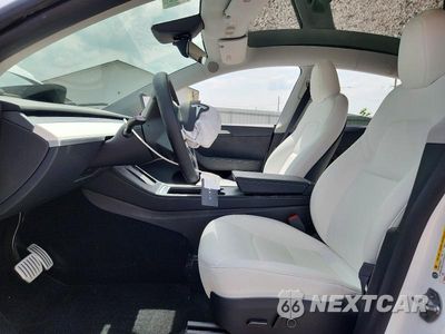 Zdjęcie 7 z 12 samochodu: 2024 TESLA MODEL Y VIN:7SAYGDEF2RA330501 - miniatura