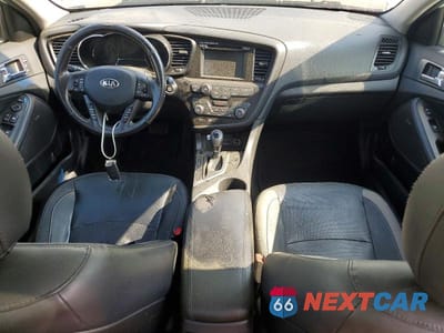 Zdjęcie 8 z 12 samochodu: 2013 KIA OPTIMA HYBRID VIN:KNAGM4AD0D5048759 - miniatura